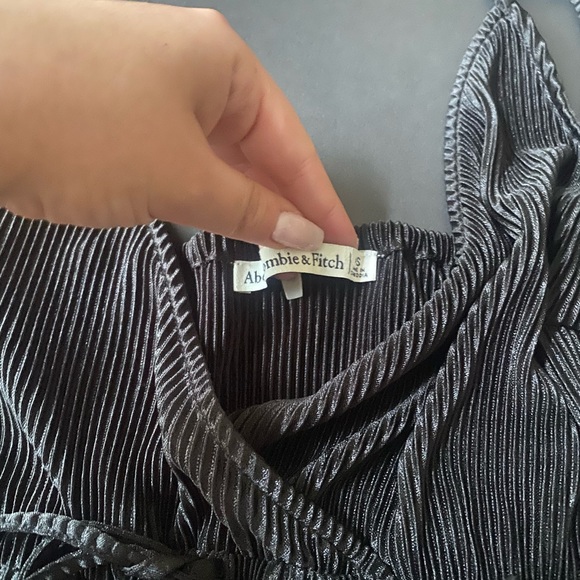ABERCROMBIE TOP Small - Picture 2 of 2
